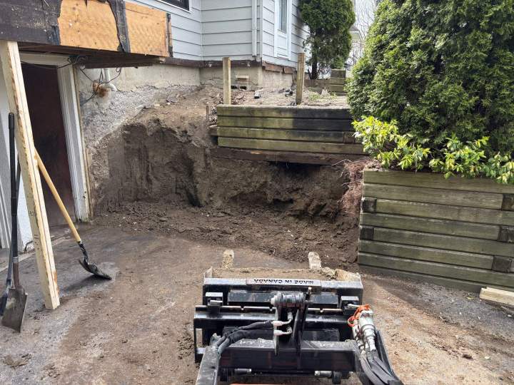 Excavating Contractors - Oshawa