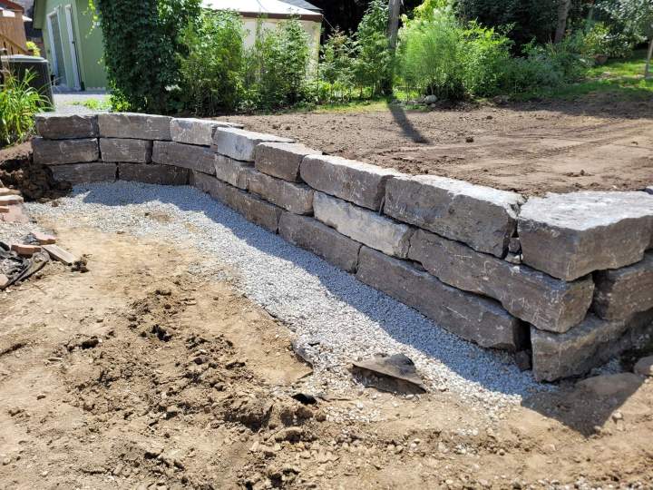 Expert Retaining Wall Construction in Oshawa and Across Durham