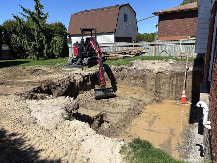 Excavating Contractors   Oshawa